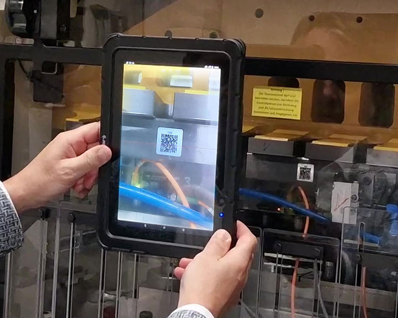 Wartung per QR-Code durchführen