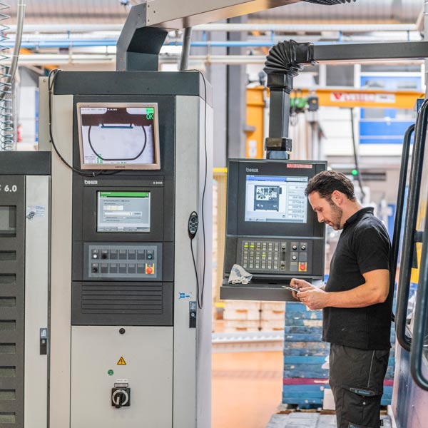 Neuere Maschinen über OPC/UA