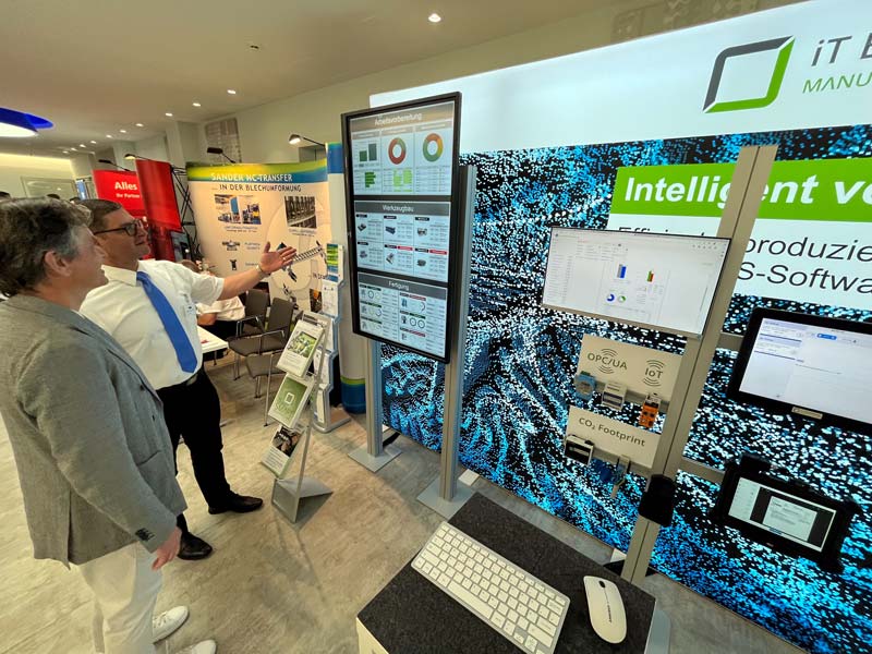 Mehr Effizienz im Presswerk am Stand der iT Engineering Manufacturing Solutions Mehr Effizienz im Presswerk am Stand der iT Engineering Manufacturing Solutions