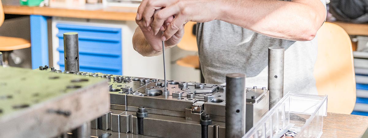 Wie lassen sich Werkzeugreparaturen durch digitale Prozesse besser durchführen und dokumentieren?